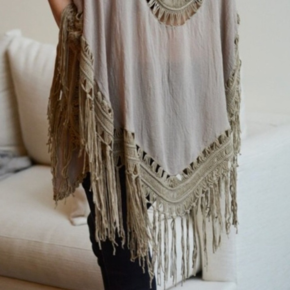 Mocha Crochet Kimono *143rd Style Haus* NEW! - Picture 3 of 4